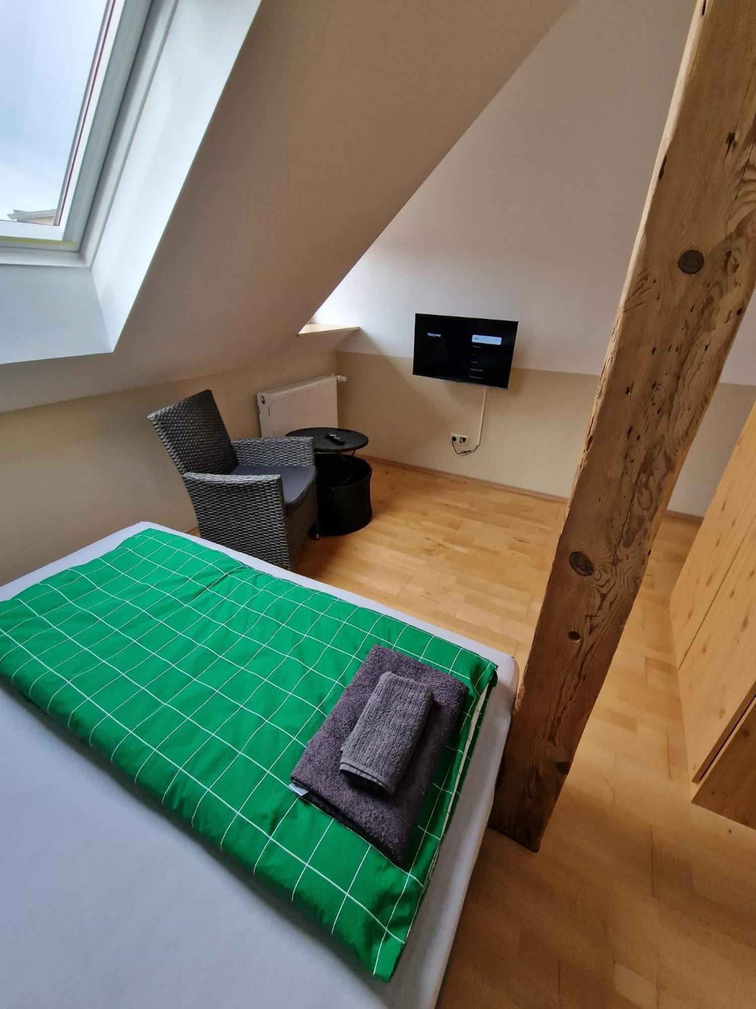 Doppelzimmer, Tv- Bad, Kuehlschrank- Parkplatz-17 Meine Exterior foto